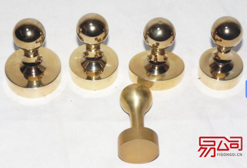 上海注册公司刻章收费吗？（刻章时需要携带哪些材料？）